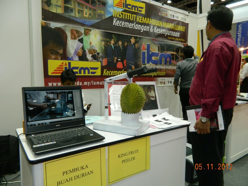 AIN 2012 - 33 AIN 2012 - 33